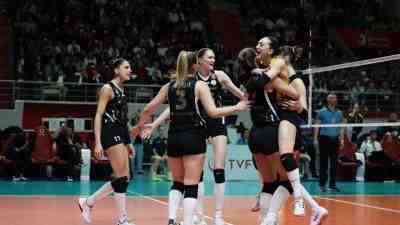 Sultanlar Ligi final serisinin 3’üncü maçında VakıfBank, deplasmanda Fenerbahçe Medicana’yı