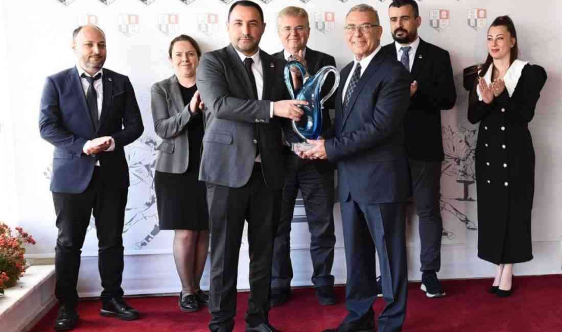 26. TSYD İzmir Şubesi Koşusu’nda Şampiyon: Birdwood Türkiye Jokey Kulübü