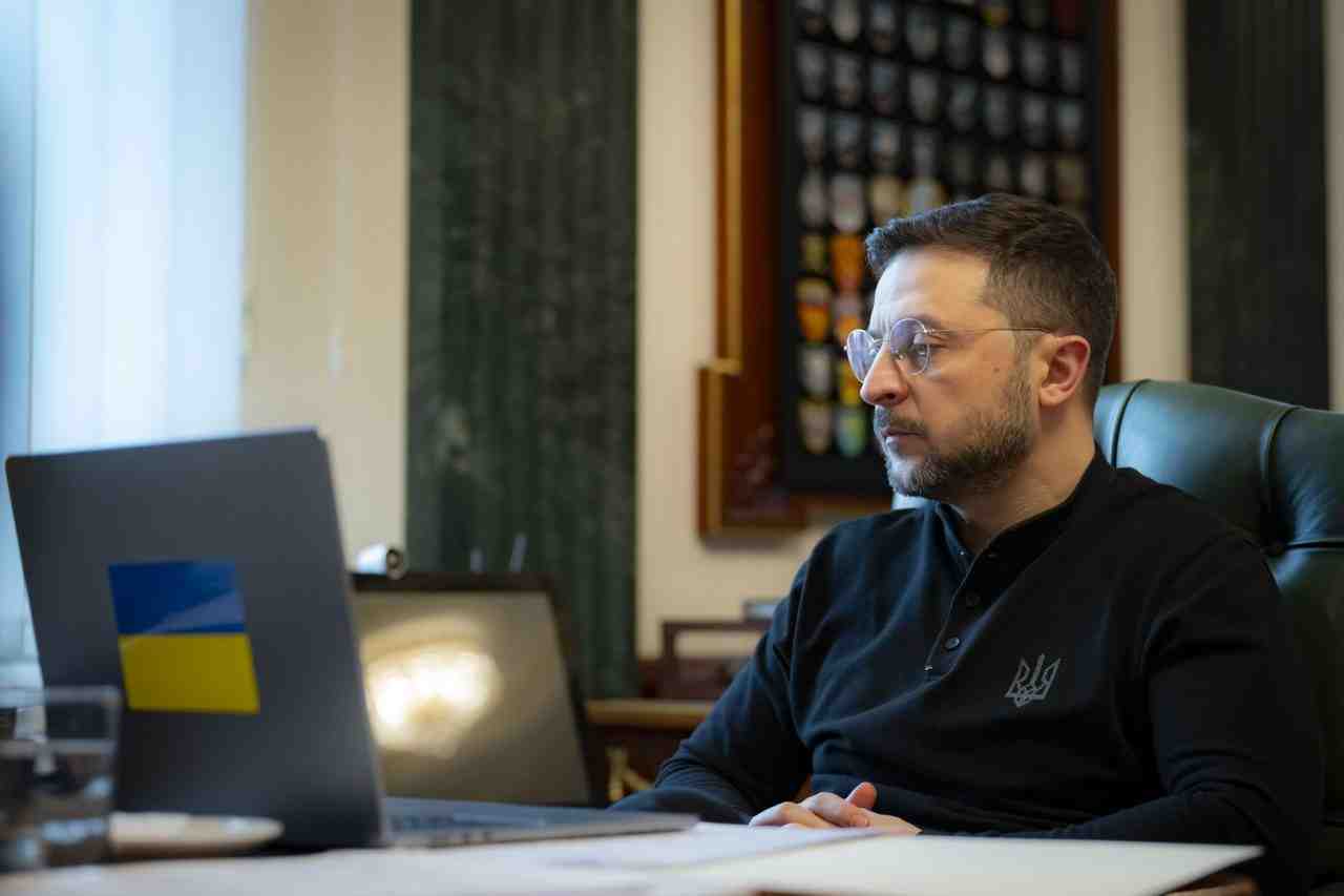 Ukrayna Lideri, Rus Ordusunun Ateşkese Uymadığını Açıkladı Ukrayna Devlet Başkanı