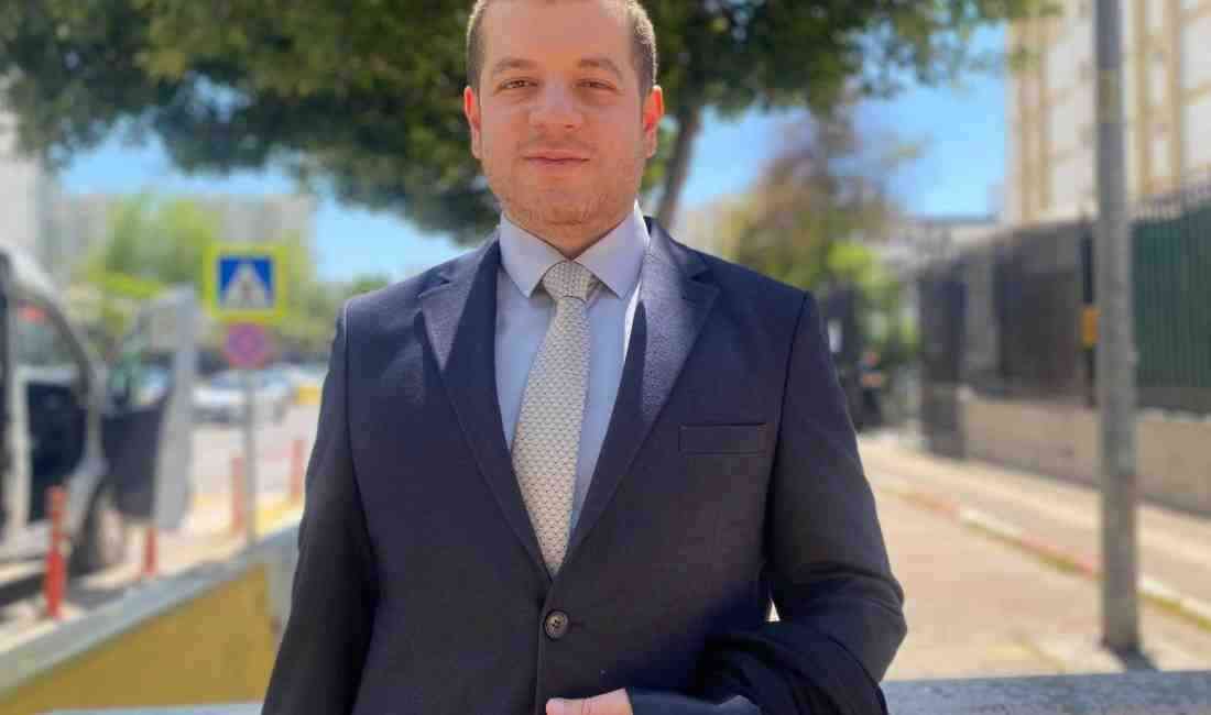 Vakıf üniversitelerinin kayıt yenileme ücretlerine yaptığı yüksek oranlı zamlarla ilgili