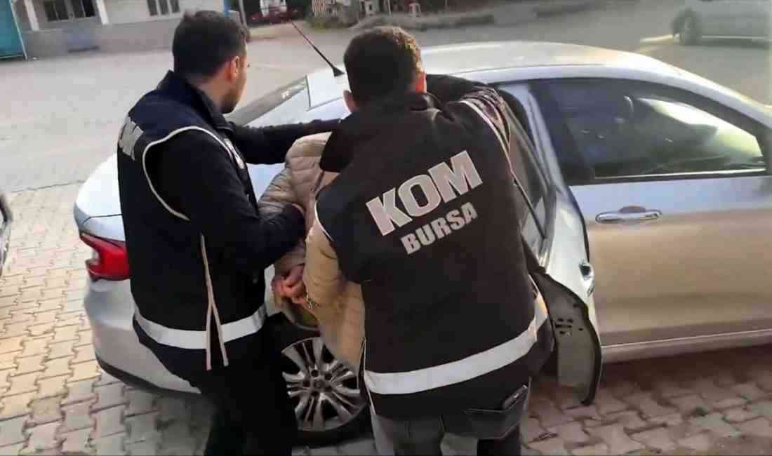 142 Şüpheli Gözaltına Alındı, 86’sı Tutuklandıİçişleri Bakanı Ali Yerlikaya, sosyal