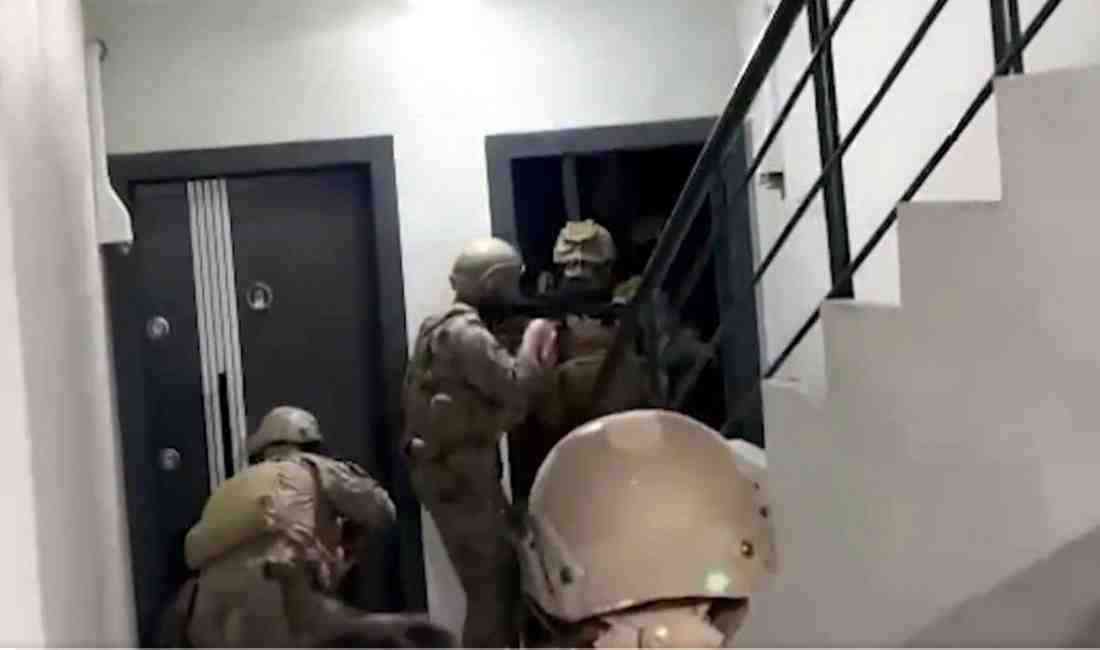 İçişleri Bakanı Ali Yerlikaya, 17 ilde 17 ayrı dolandırıcılık şebekesine