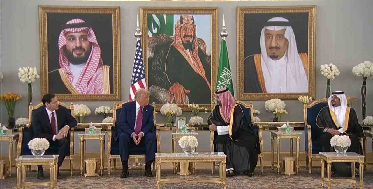 Trump’ın İlk Resmi Durağı: Suudi Arabistan ABD Başkanı Donald Trump,