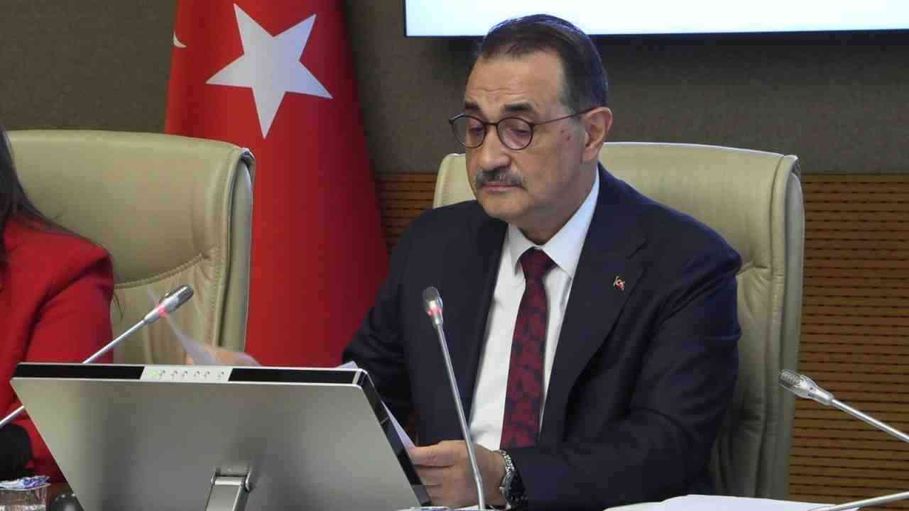 Fatih Dönmez: “Bu Rapor, Türkiye’nin Geleceğine Yön Verecek” TBMM Yapay