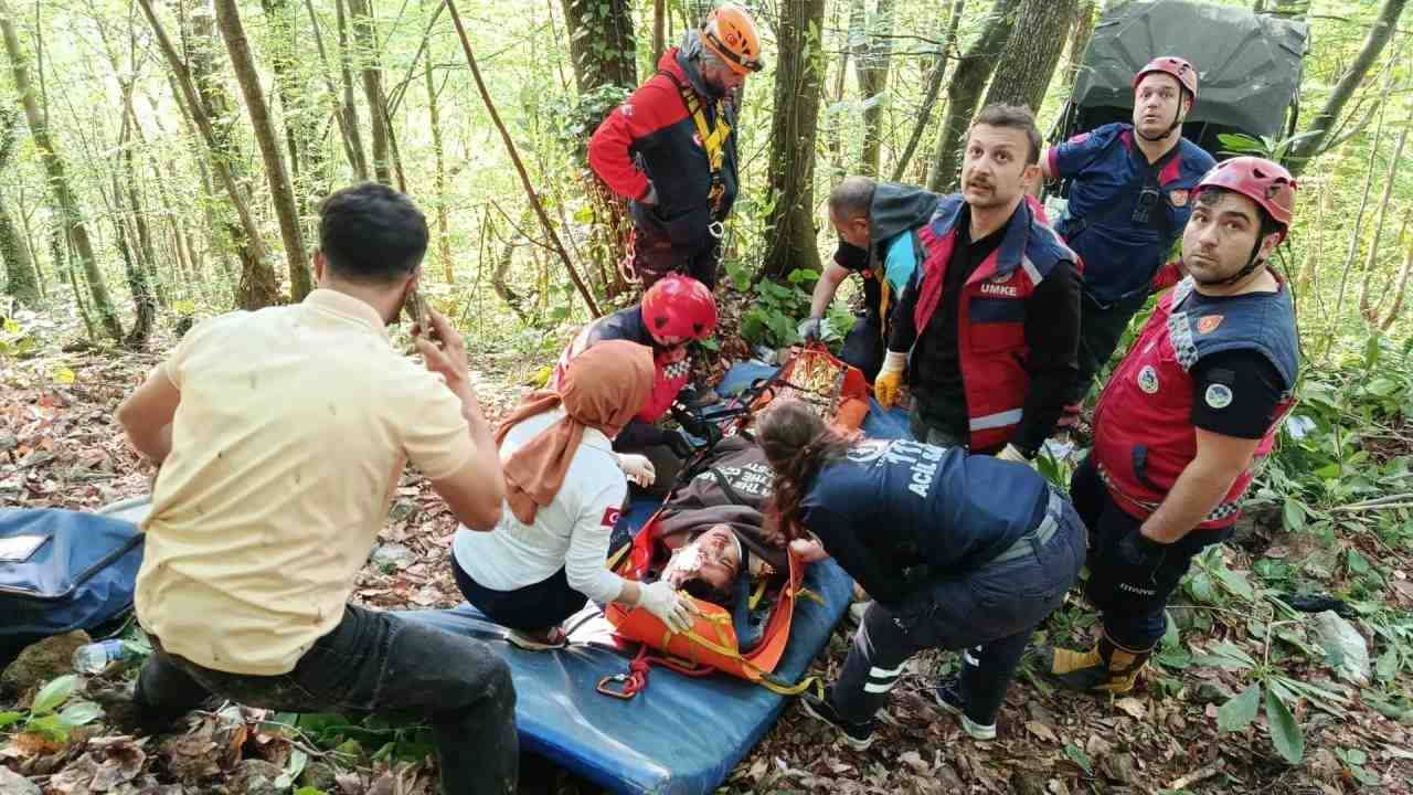 Sakarya’nın Sapanca ilçesinde meydana gelen kazada, arazi aracı UTV’nin şarampole
