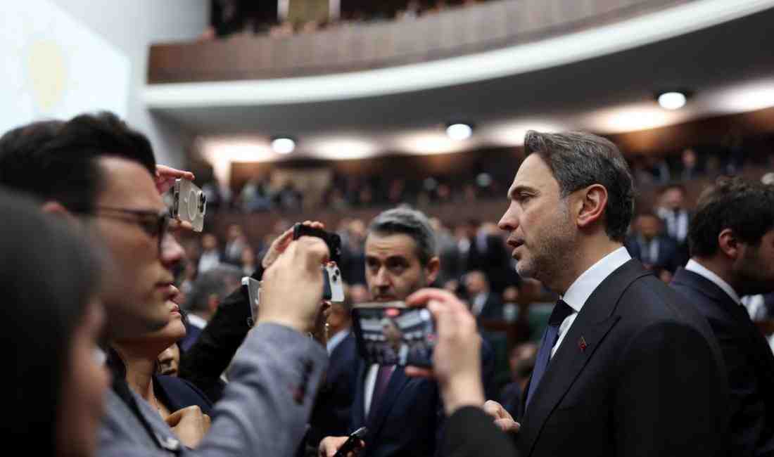 Enerji ve Tabii Kaynaklar Bakanı Alparslan Bayraktar, Türkiye’nin Suriye’ye elektrik