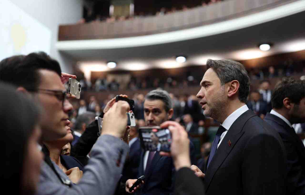 Enerji ve Tabii Kaynaklar Bakanı Alparslan Bayraktar, Türkiye’nin Suriye’ye elektrik