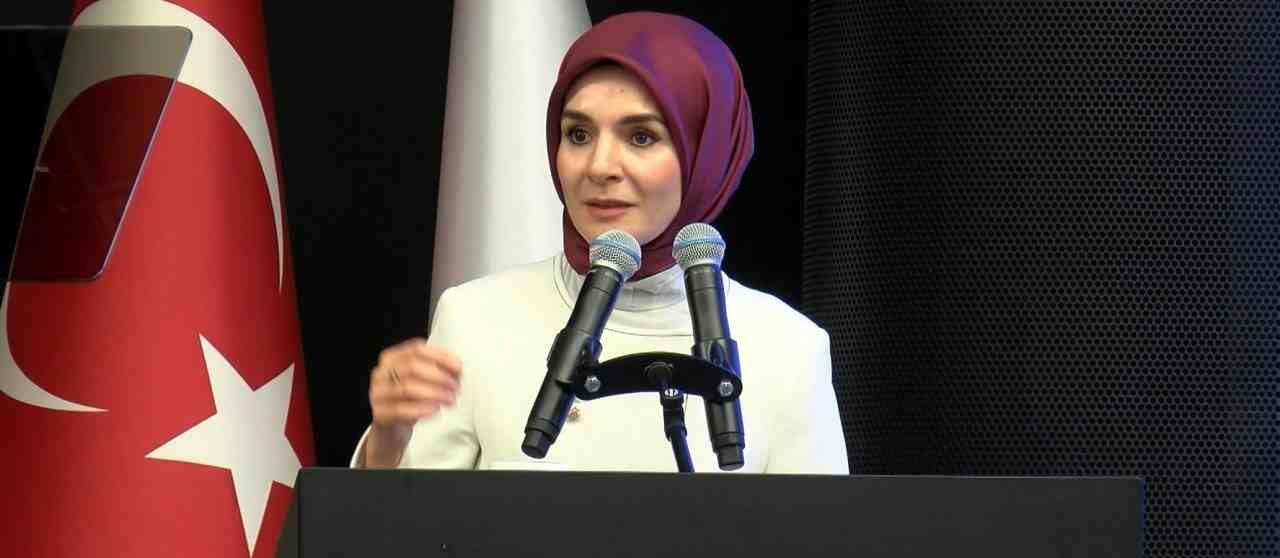 Uluslararası Aile Sempozyumu’nda dijital çağda aile yapısının korunmasına yönelik güçlü