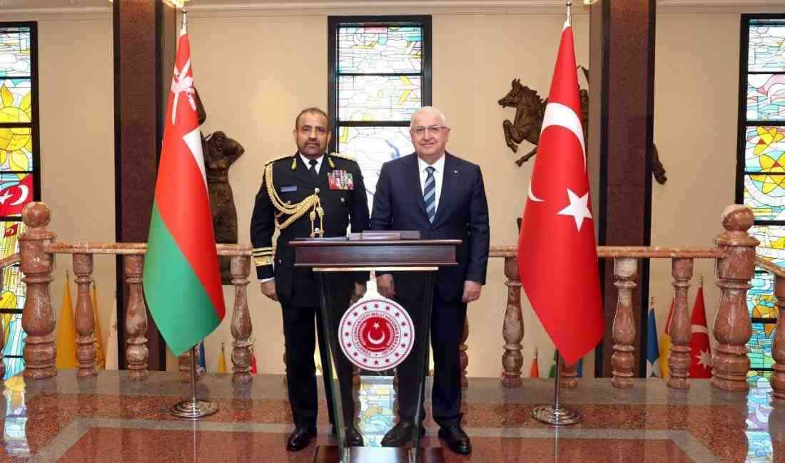 Ankara’da Diplomatik Askeri Görüşme Milli Savunma Bakanı Yaşar Güler, resmi