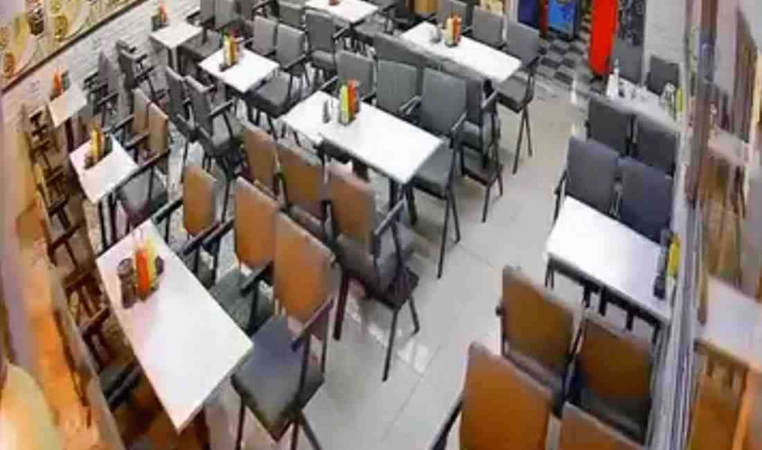 Bornova’da Gece Yarısı Patlama: 4 Kişi Yaralandı İzmir’in Bornova ilçesinde,