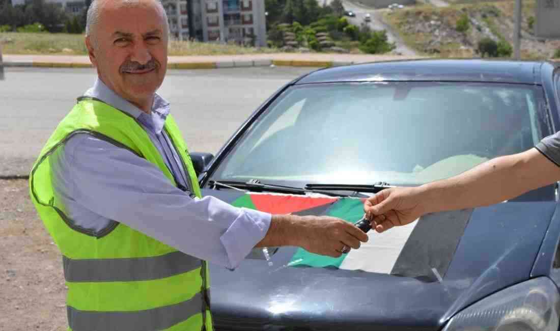 450 Bin TL Değerindeki Aracını Gazze İçin Verdi Mardin’in Mazıdağı