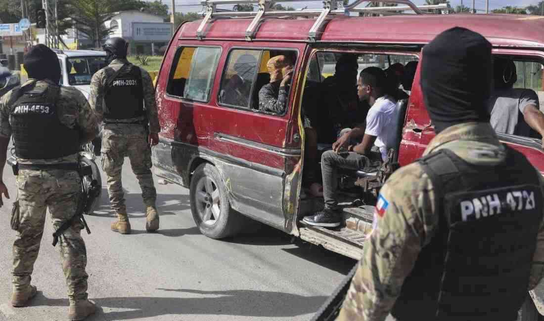 Haiti’de silahlı bir çetenin düzenlediği kanlı saldırıda, aralarında çocukların da