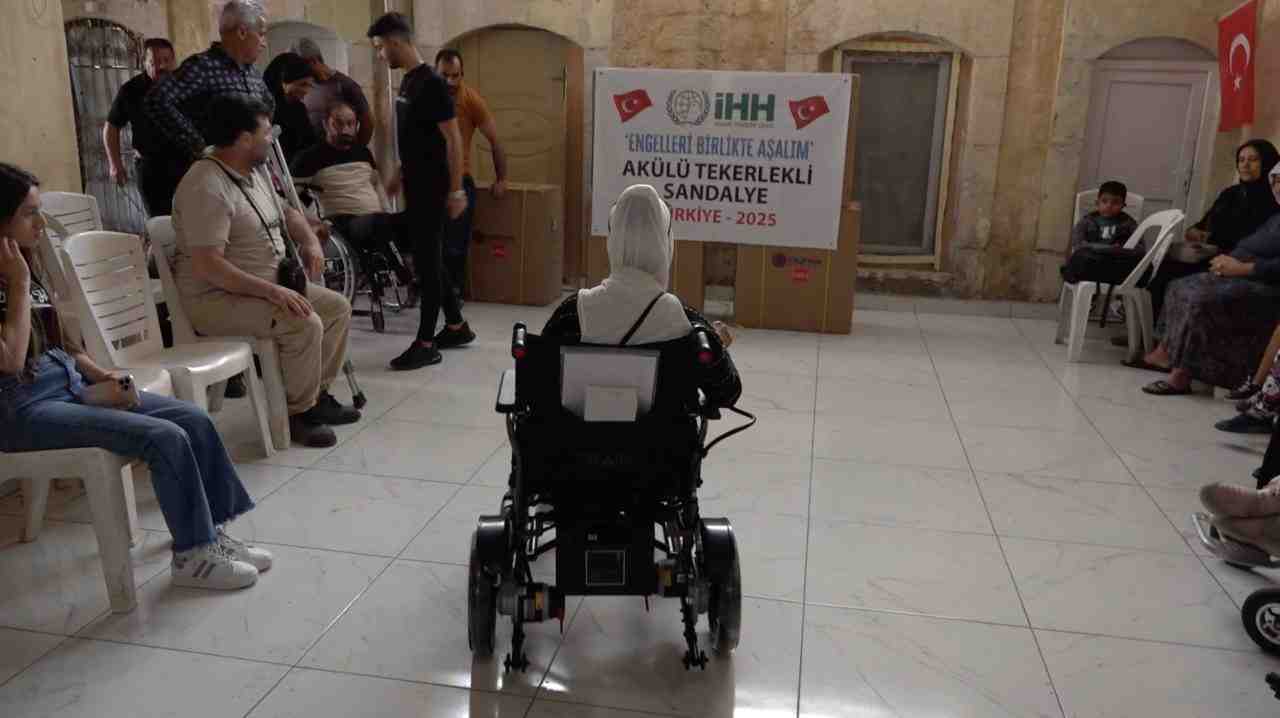 İHH İnsani Yardım Vakfı, Engelliler Haftası kapsamında gerçekleştirdiği yardım projesiyle