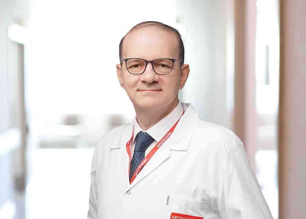 Bahar aylarında artan polen yoğunluğuyla birlikte göz alerjisi vakalarında da