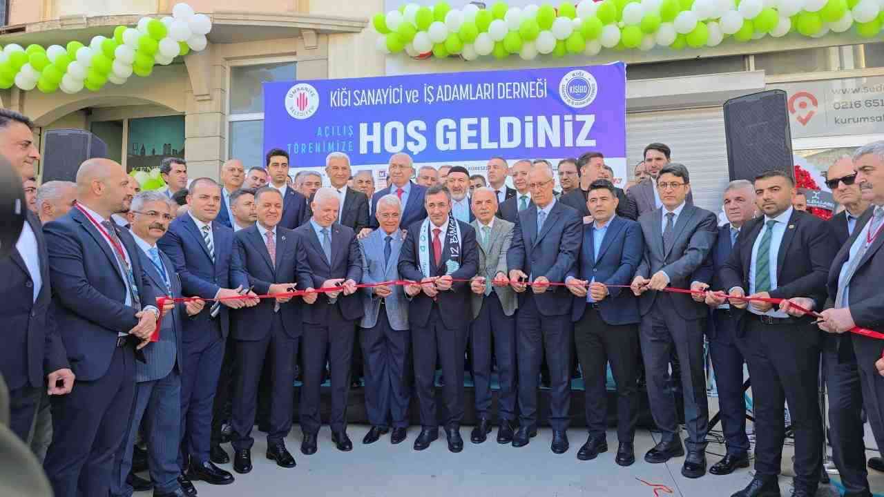 Cumhurbaşkanı Yardımcısı Cevdet Yılmaz’dan KİSİAD Açılışında Kalkınma ve Terörle Mücadele