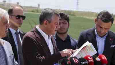 Cumhuriyet Halk Partisi (CHP) Genel Başkanı Özgür Özel, Silivri’de bulunan