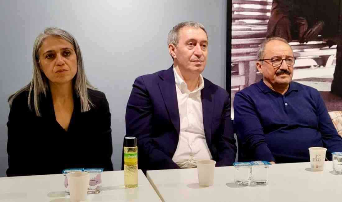 Sırrı Süreyya Önder’in Vefatı Üzüntü Yarattı Milletvekili, yazar, sinemacı ve