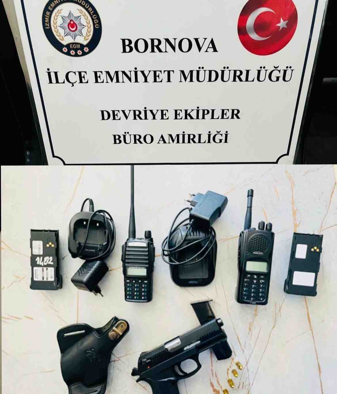 Sanayi Esnafına Kendisini Kamu Görevlisi Gibi Tanıttıİzmir’in Bornova ilçesinde, aracını