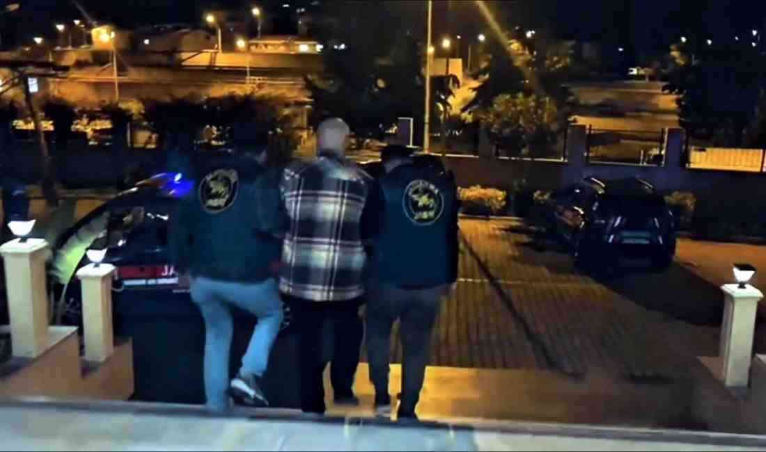 Uluslararası Operasyonlarla İki Kaçak Suçlu Yakalandıİçişleri Bakanı Ali Yerlikaya, sosyal