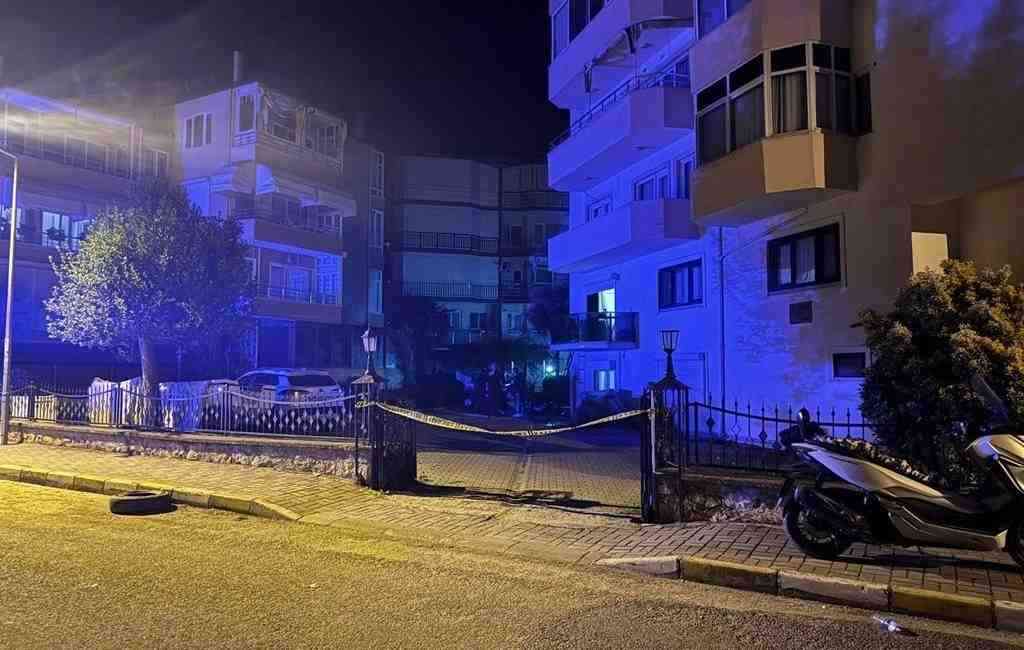 Balkondaki Tartışma Cinayetle Sonuçlandı Balıkesir’in Erdek ilçesinde yaşanan olayda, 23