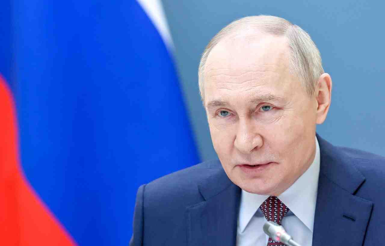   Rusya Devlet Başkanı Vladimir Putin, Rusya Güvenlik Konseyi toplantısında