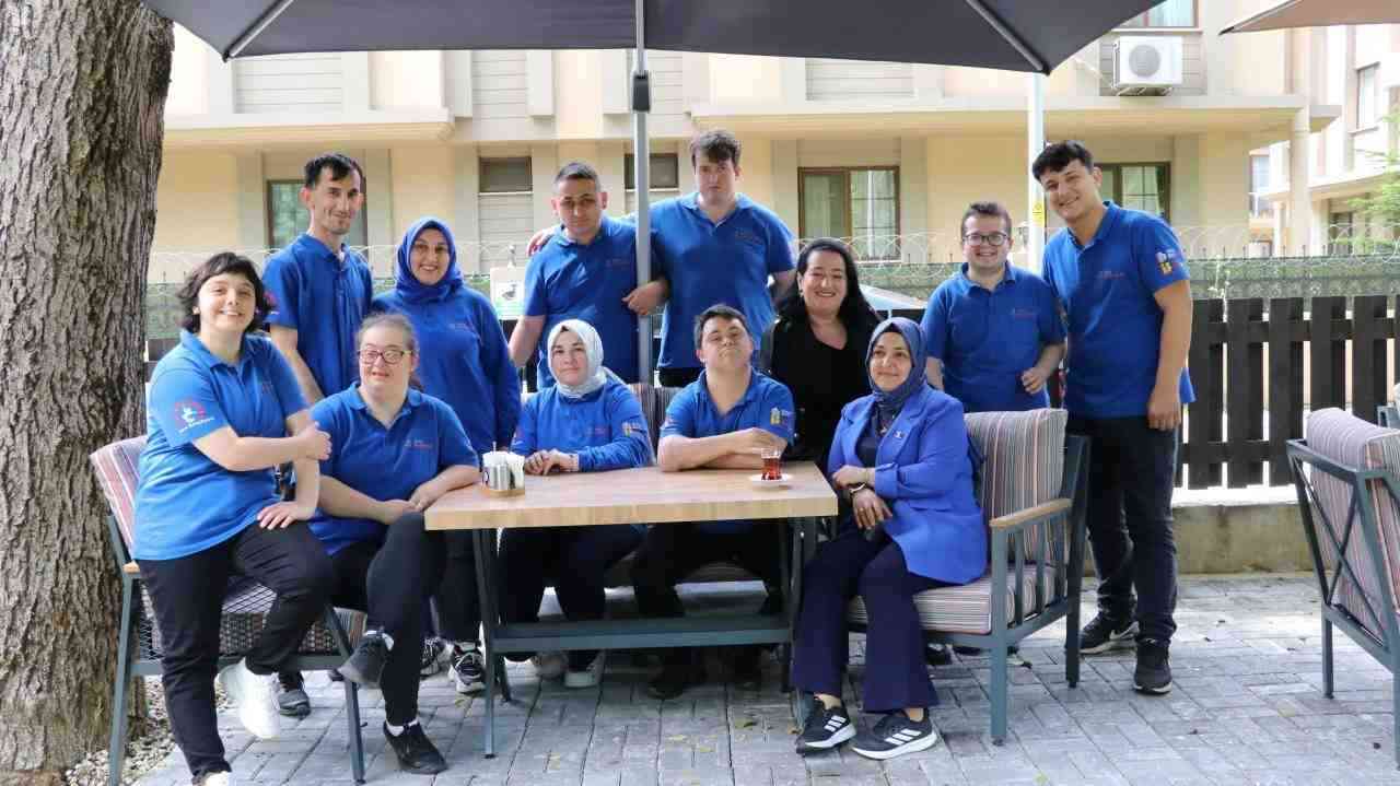 Kusursuz Kafe, Özel Bireylerin Hayatını Değiştiriyor Düzce Belediyesi tarafından 2017