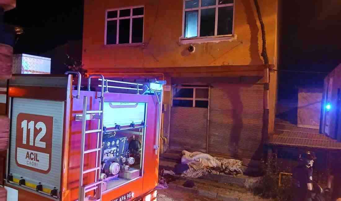 Samsun’un Canik ilçesinde gece saatlerinde çıkan yangın korku dolu anlara
