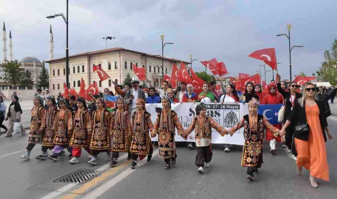 Sivas’ta bu yıl ikincisi düzenlenen Sivas Uluslararası Film Festivali, görkemli