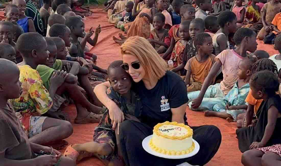 Ankara’da veteriner teknikeri ve fizyoterapist olarak görev yapan Yağmur Denli