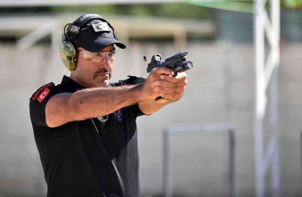 Antalya Emniyetinden Uluslararası Başarı Antalya Emniyet Müdürlüğü’nde görev yapan atış