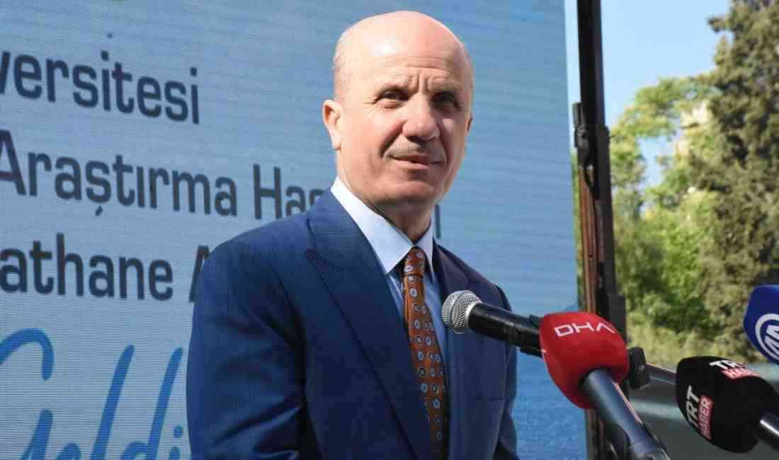 Yükseköğretim Kurulu (YÖK) Başkanı Prof. Dr. Erol Özvar, İzmir’de Ege