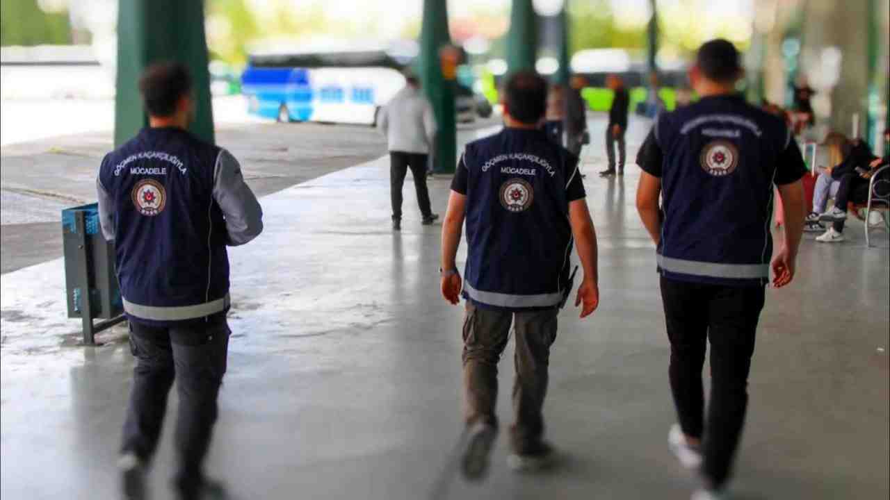 İçişleri Bakanı Ali Yerlikaya, ülke genelinde yapılan geniş kapsamlı denetimlerde