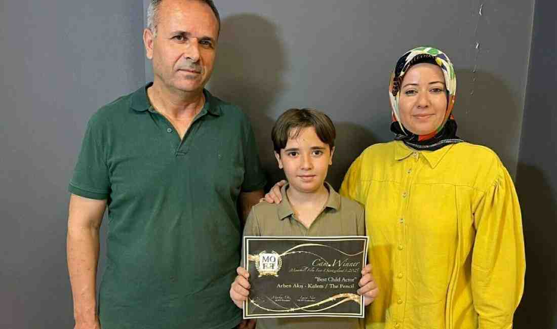 13 Yaşındaki Arben, The Pencil Filmiyle Türkiye’ye Uluslararası Başarı Getirdi