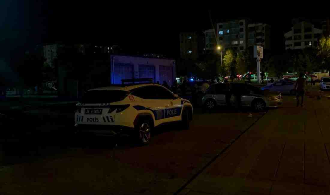 Kayseri’nin Kocasinan ilçesinde iki genç kız arasında çıkan tartışma, bıçaklı