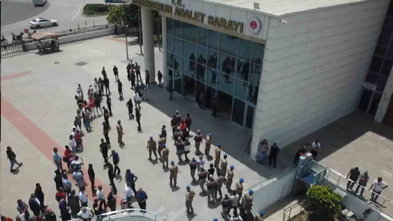 Sahte Akaryakıt Fişi ve Fatura DüzenledilerHatay merkezli olarak Adana ve