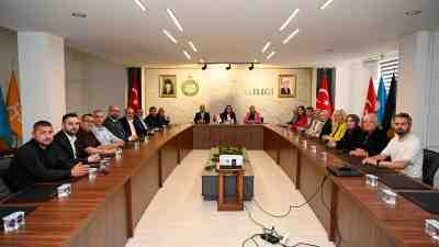 Yalova’nın Geleceği İçin İş Birliği Mesajı VerildiAK Parti Yalova İl