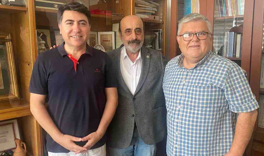 Anadolu Üniversitesi akademisyenlerinden tarihi nitelikte ortak çalışma: “Yeni Bilgi ve