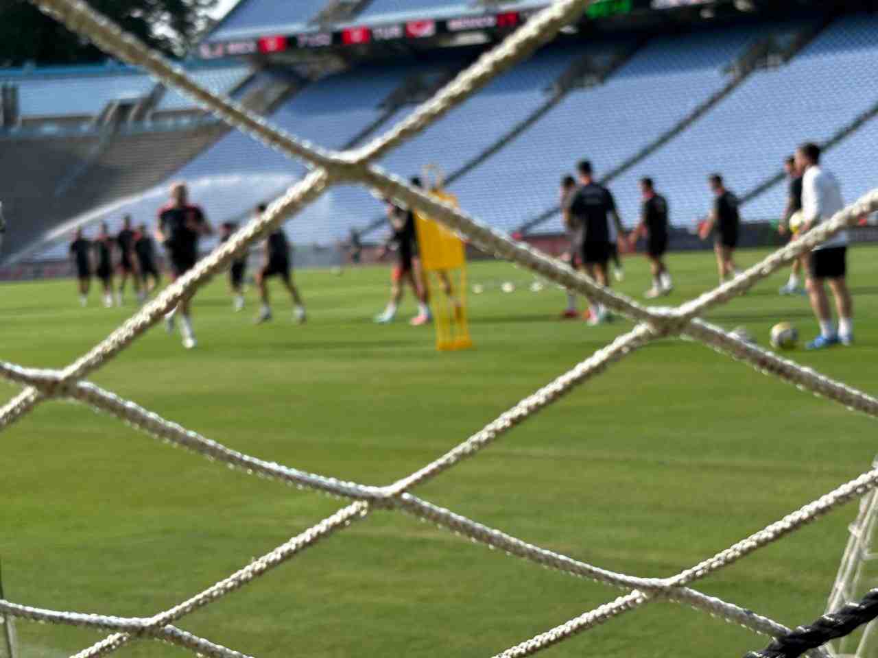 A Milliler, Meksika Maçı Hazırlıklarını Tamamladı Montella’dan Sahada Kısa ToplantıA