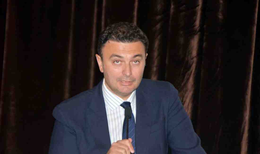 Antalya’nın Manavgat ilçesinde düzenlenen turizm toplantısında, sektörün son durumu ve