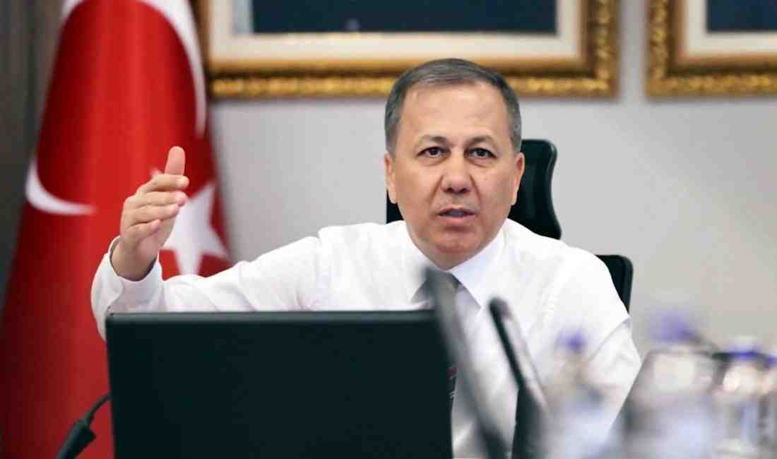 Bakan Yerlikaya’dan Orman Yangınlarıyla İlgili Provokatif Paylaşımlara Sert Tepki: 13 Hesap Yöneticisine İşlem Başlatıldı Siber Suçlarla Mücadele Devredeİçişleri Bakanı Ali Yerlikaya, 2025 Temmuz ayı