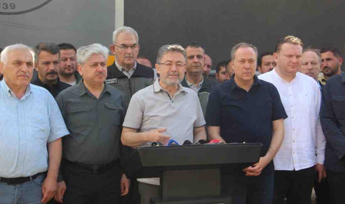 Yangınla Mücadelede Kritik Aşama Geride KaldıTarım ve Orman Bakanı İbrahim