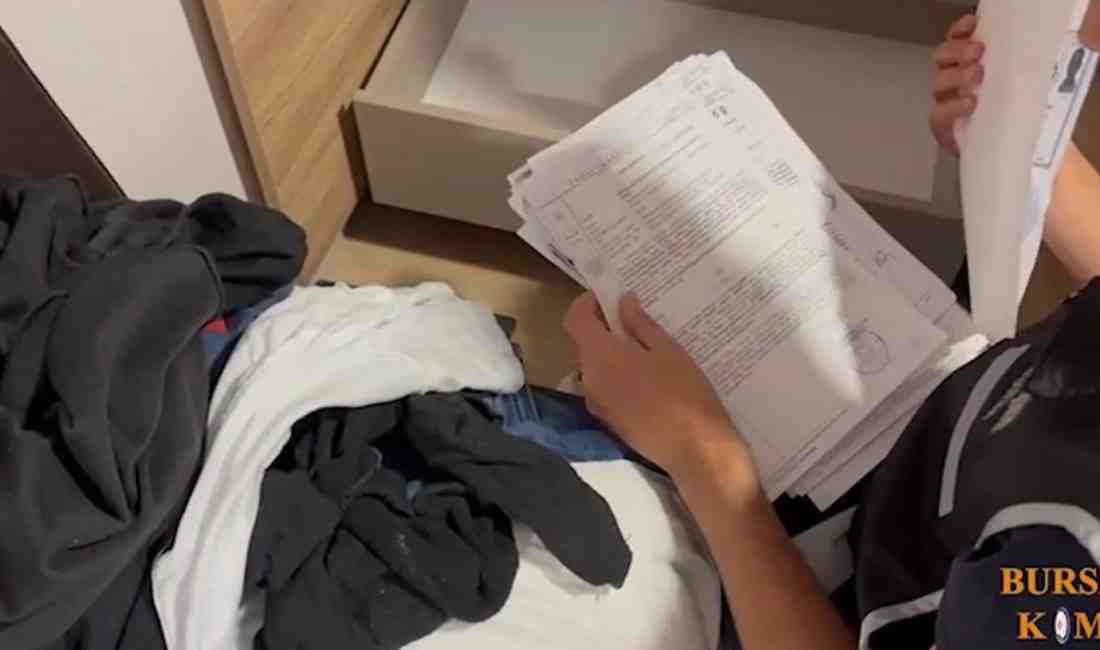 Taşınmaz Satışında Sahte Evrak Düzenlediler Bursa İl Emniyet Müdürlüğü Kaçakçılık