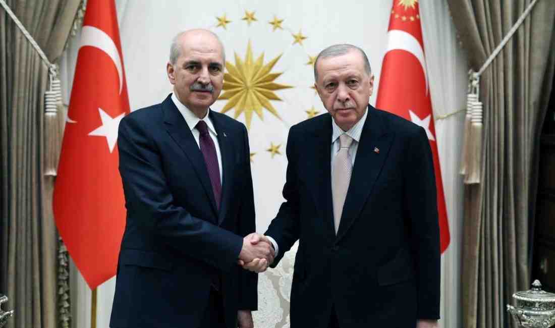 Cumhurbaşkanı Erdoğan’dan Numan Kurtulmuş’a Tebrik Ziyareti Erdoğan, TBMM Başkanı Kurtulmuş’u