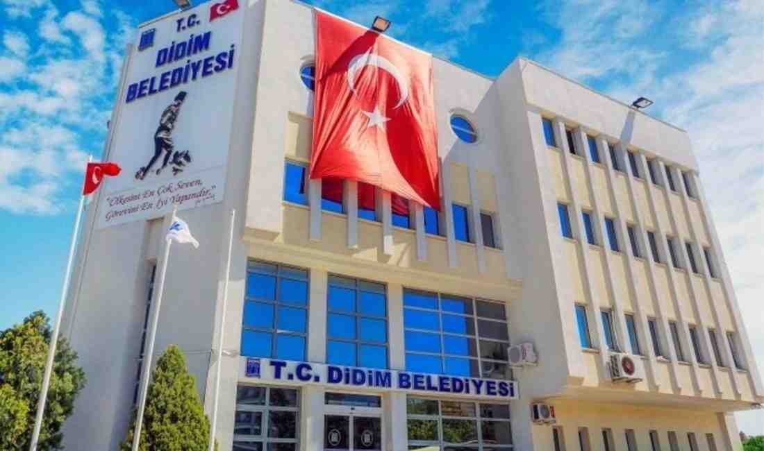 Aydın’ın Didim ilçesinde, kamu kaynaklarının usulsüz kullanıldığı iddiasıyla Didim Belediyesi’ne