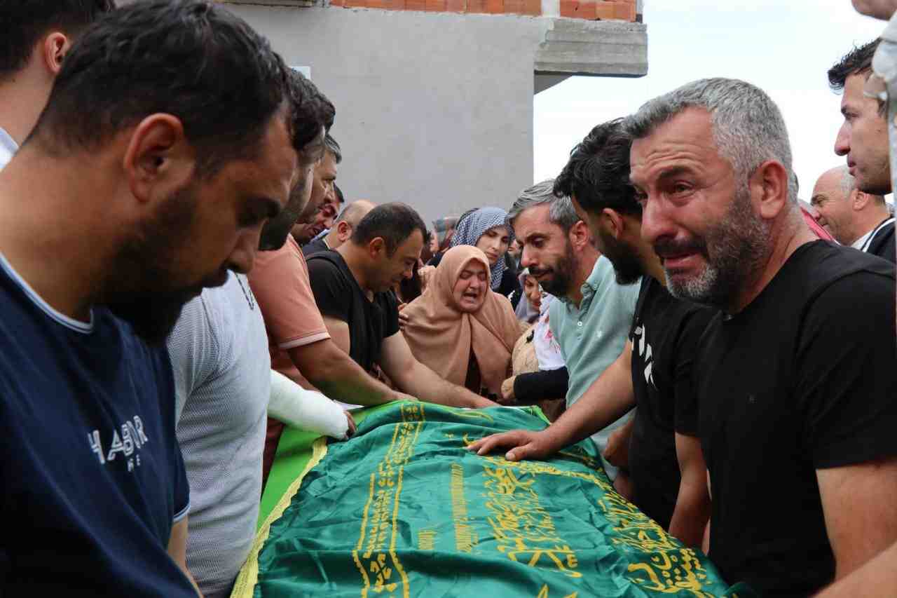 Dutlu Mahallesi’nde Feci KazaErzurum’un Oltu ilçesine bağlı Dutlu Mahallesi’nde Oltu