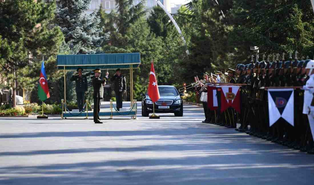 Genelkurmay Başkanı Orgeneral Metin Gürak, resmi davetlisi olarak Türkiye’ye gelen