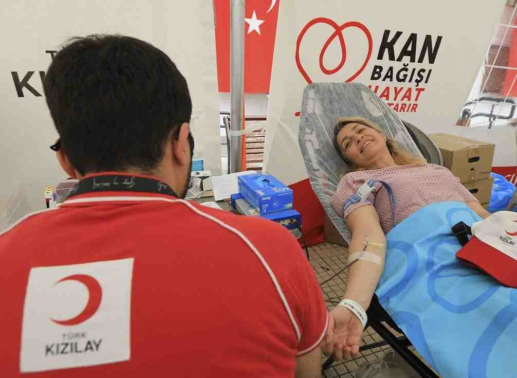 Türk Kızılay, Dünya Gönüllü Kan Bağışçıları Günü dolayısıyla yaptığı açıklamada,