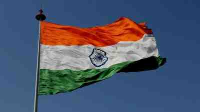 Hindistan’ın Uttar Pradeş eyaletinde, Aligarh ile Bulandshahr kentleri arasında bir
