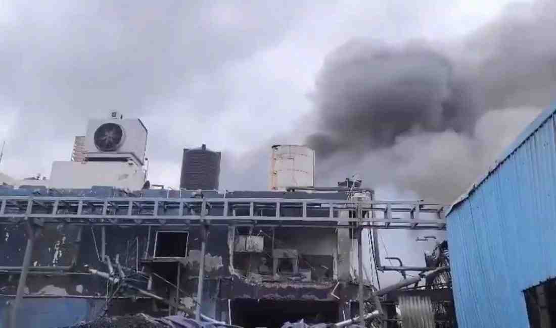 Hindistan’ın Telangana eyaletinde bir kimya fabrikasında meydana gelen patlama, büyük