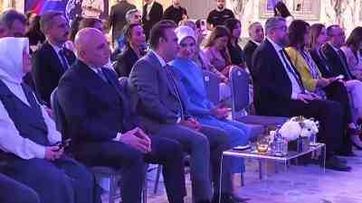 İstanbul’da düzenlenen “Türkiye Teknolojide Kız Öğrenciler Yapay Zeka Farkındalık Araştırması
